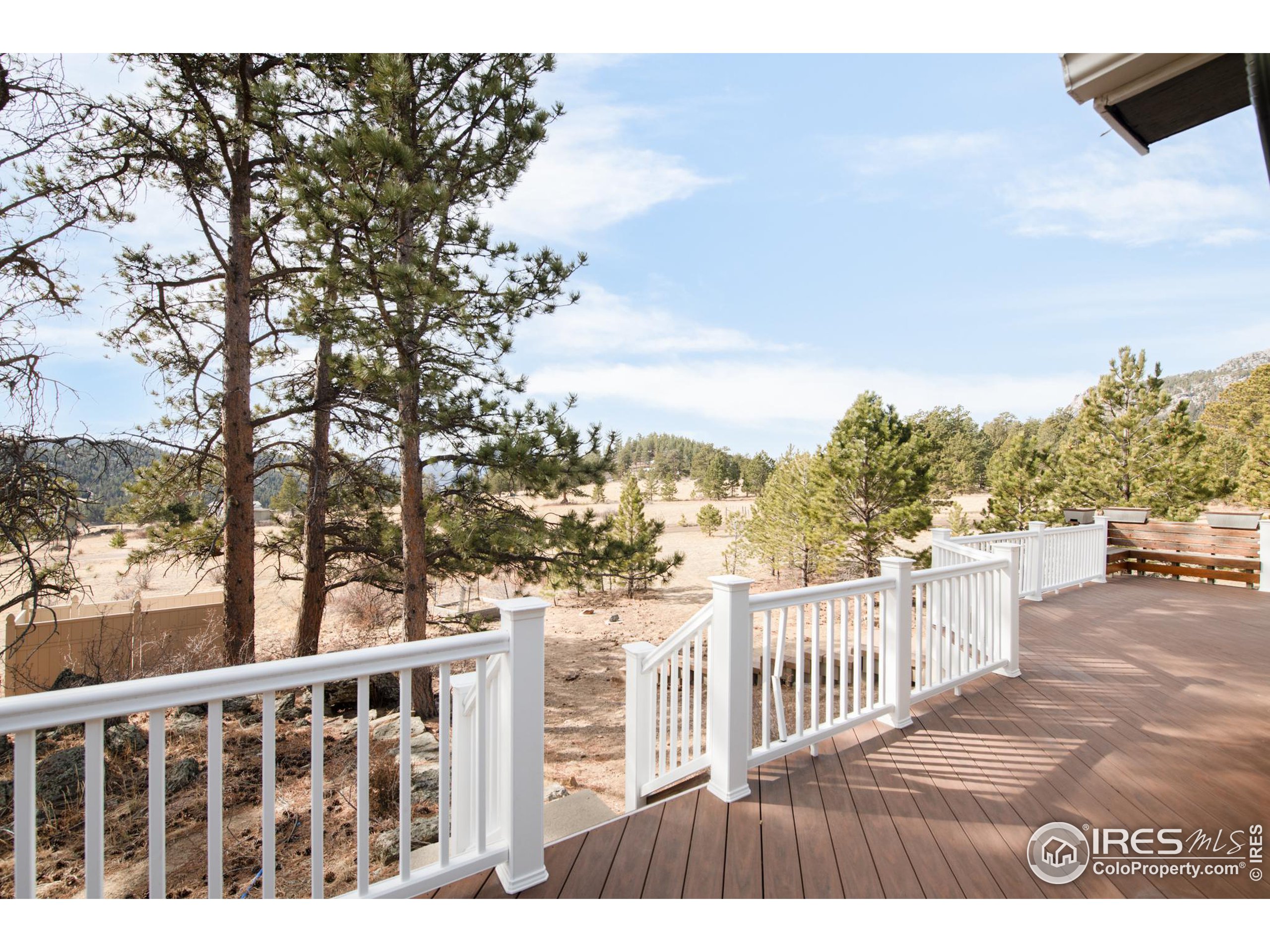 2341 Fallen Leaf Way