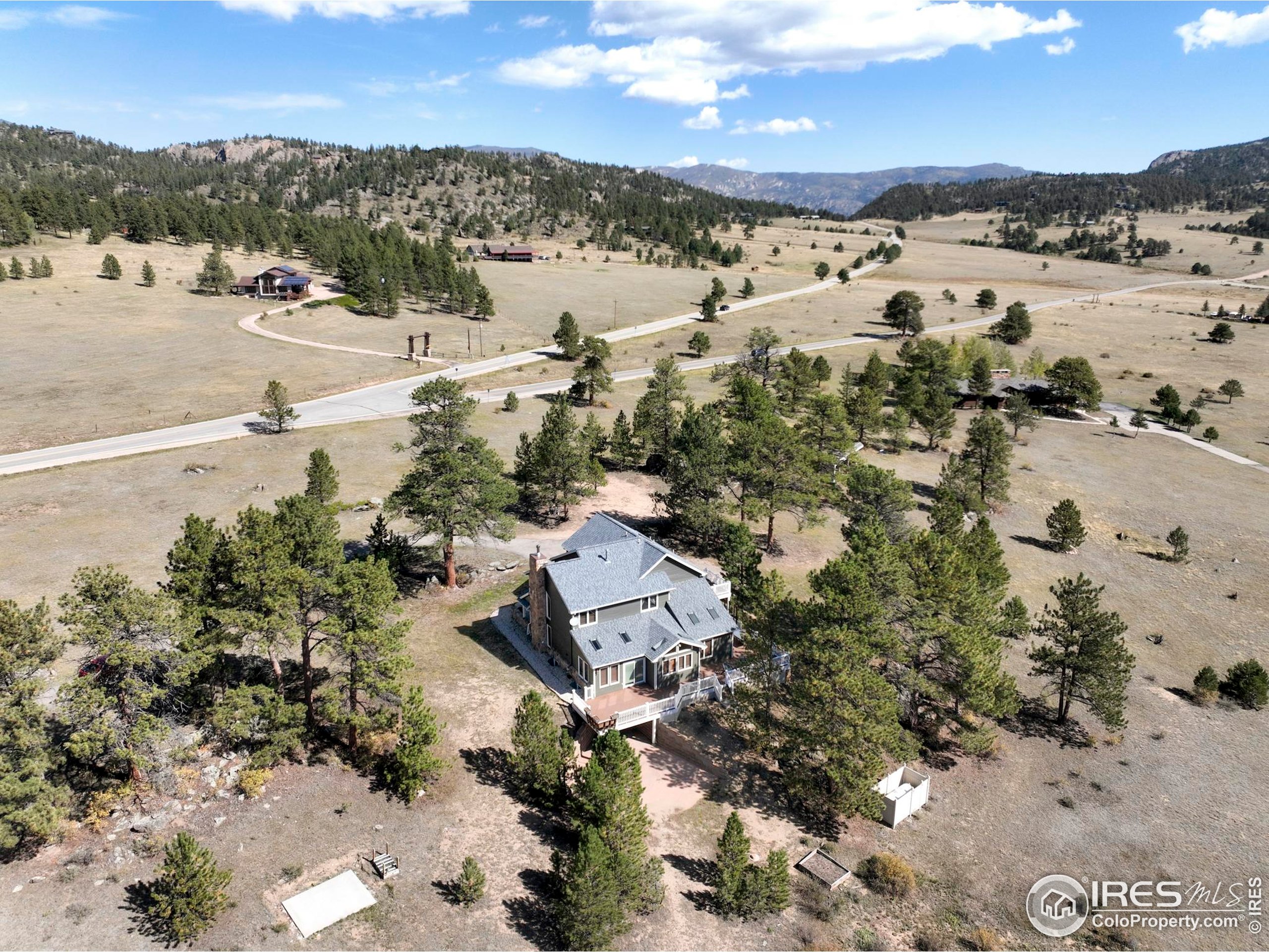 2341 Fallen Leaf Way