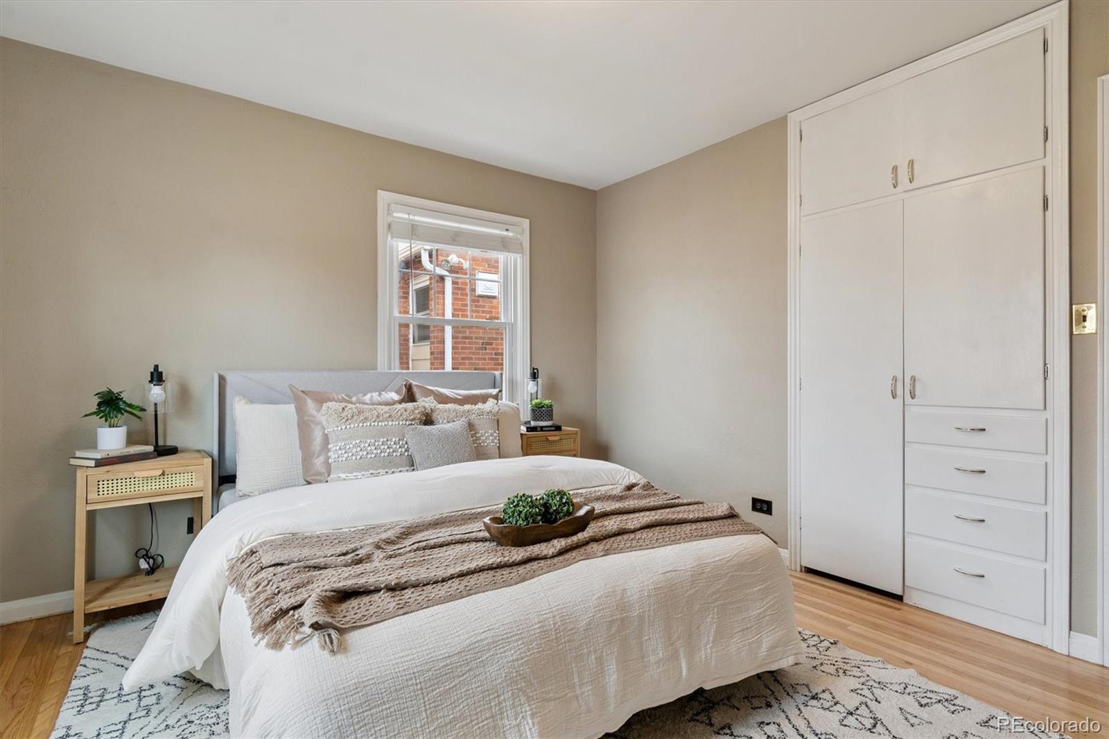 3890 S Cherokee Street