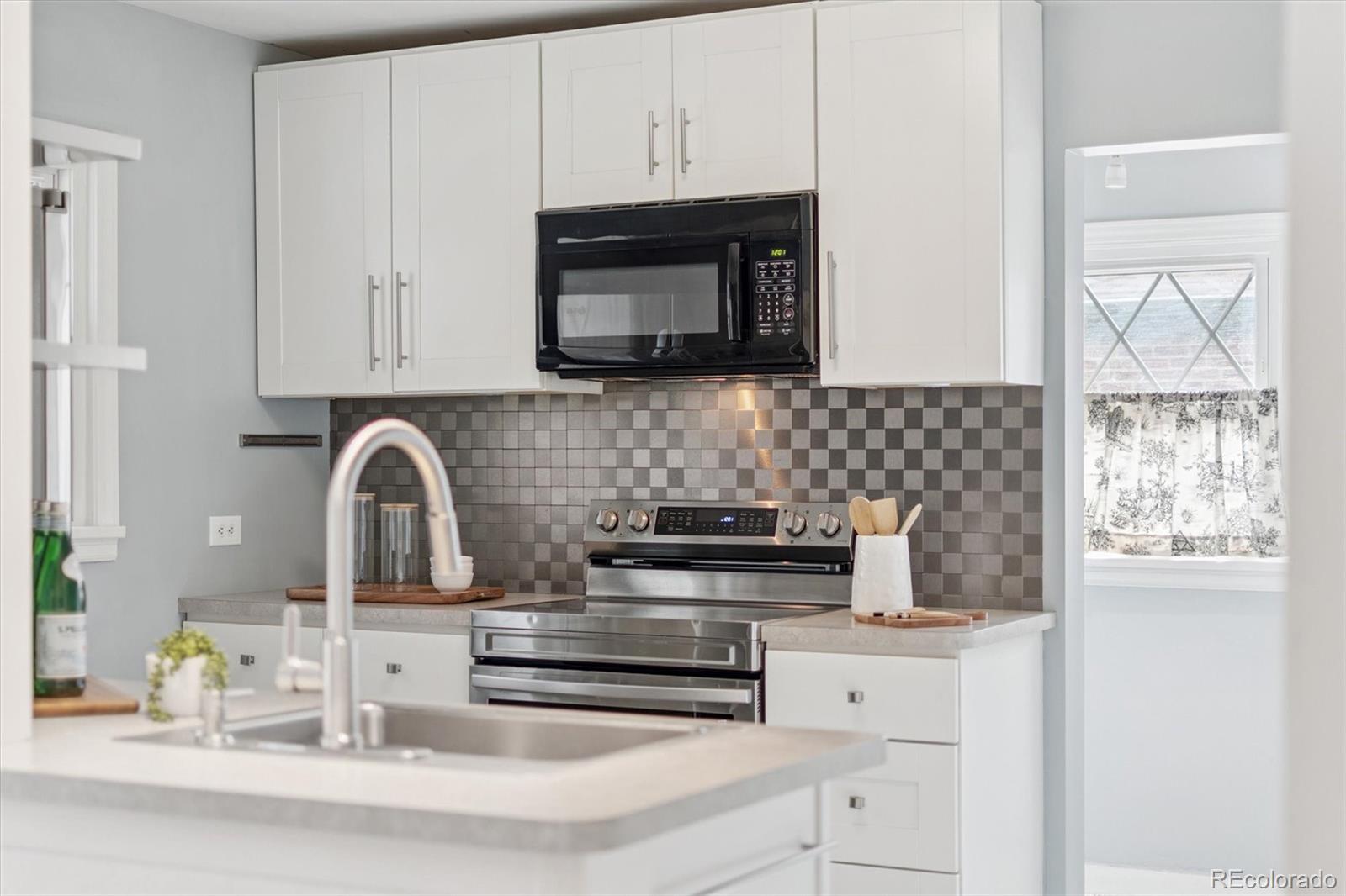 3890 S Cherokee Street