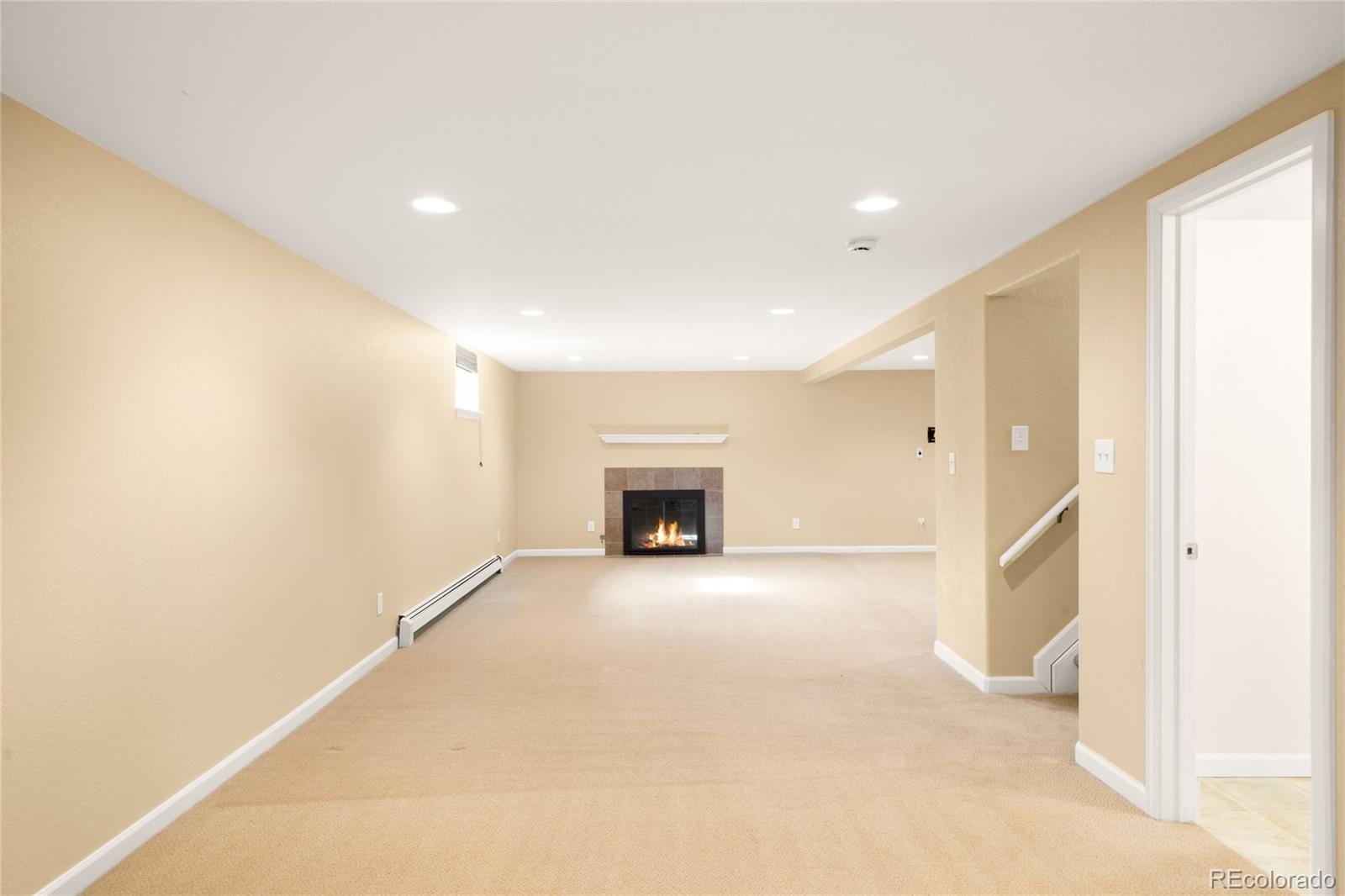 1773 S Leyden Street