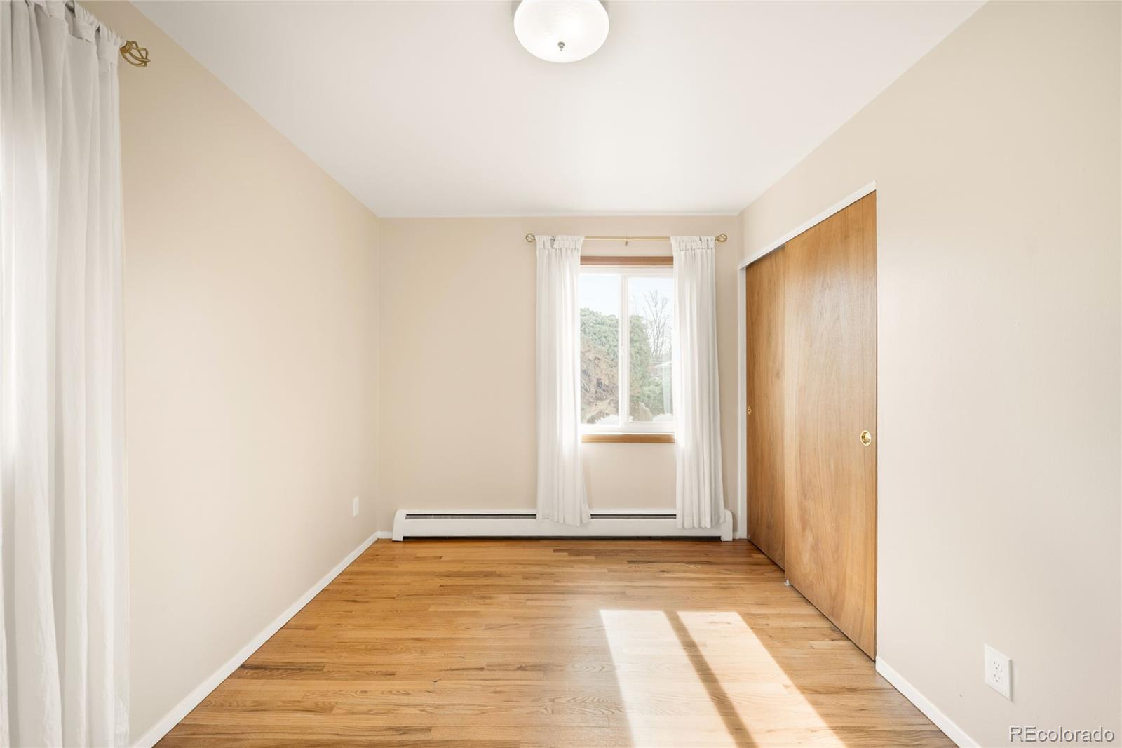 1773 S Leyden Street