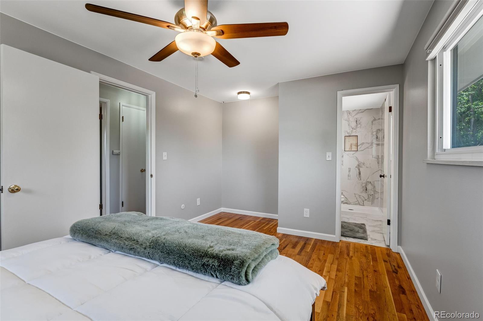 4660 E Briarwood Place