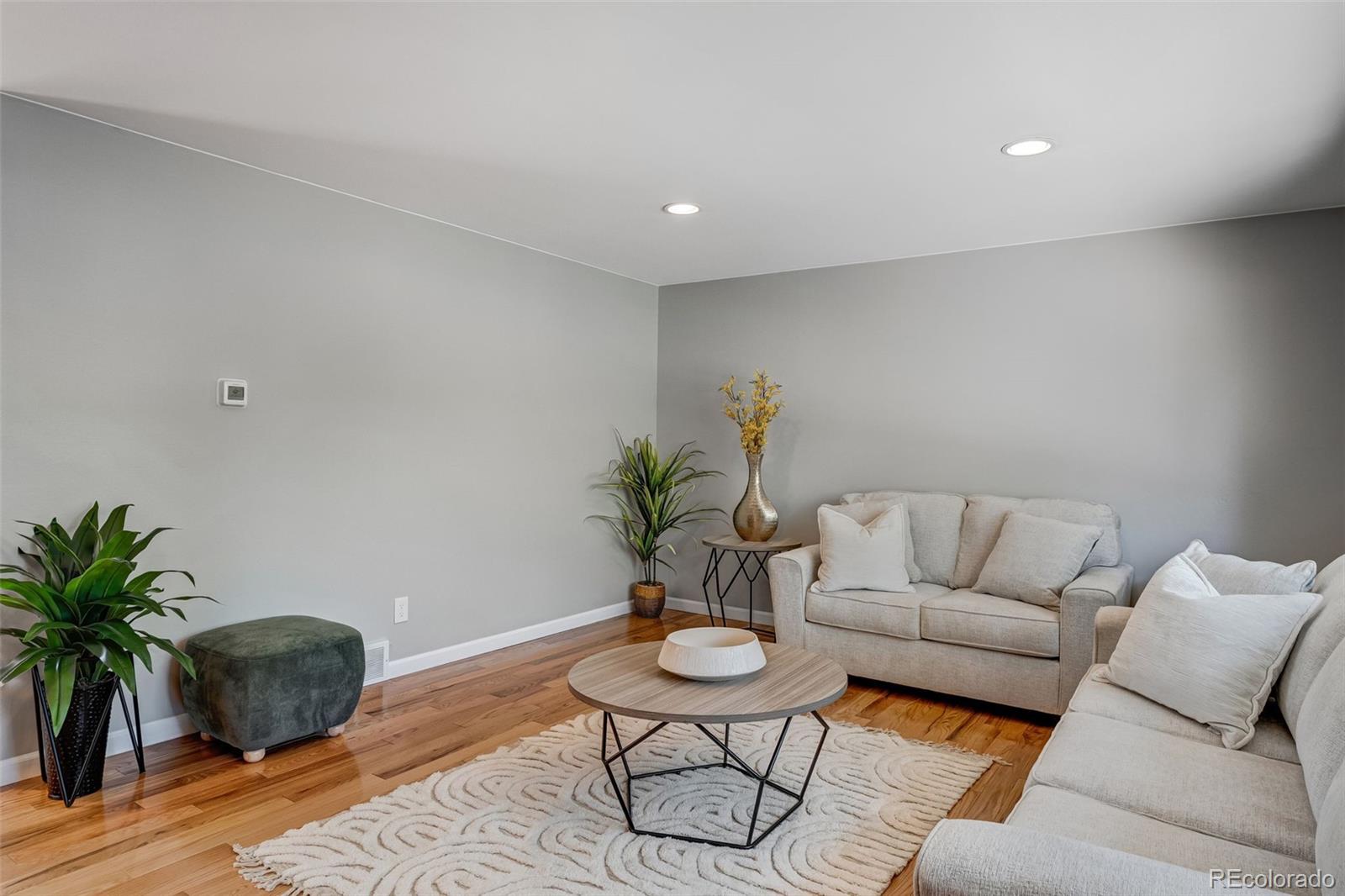 4660 E Briarwood Place