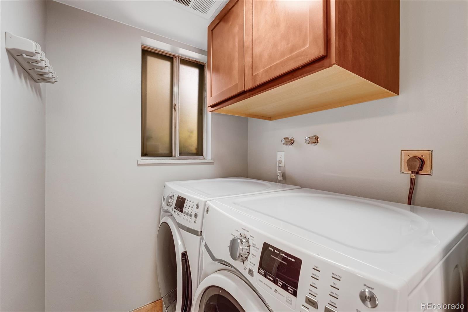 4660 E Briarwood Place