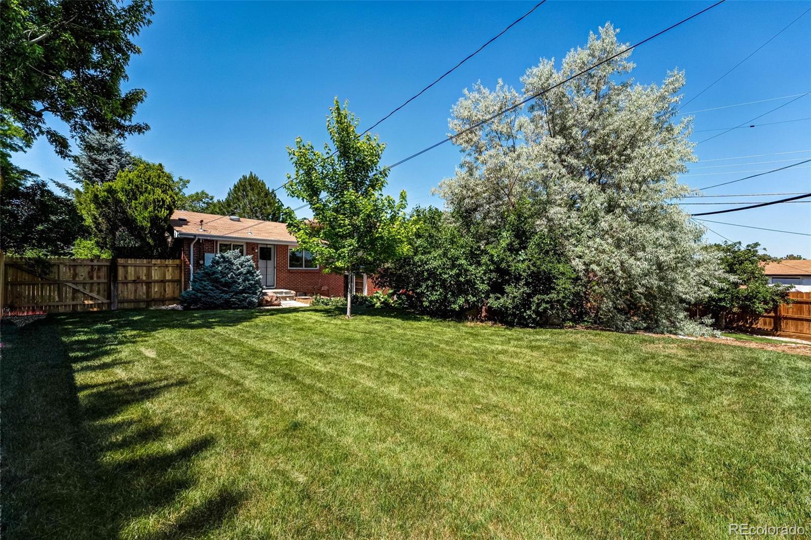 4660 E Briarwood Place