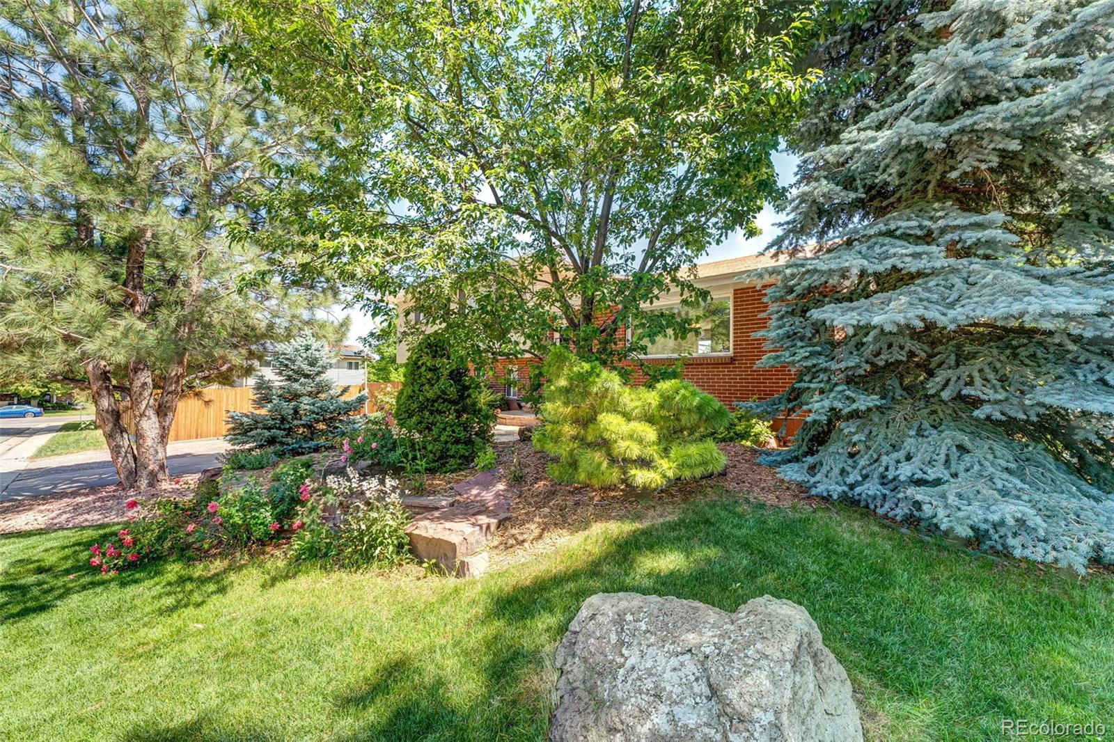 4660 E Briarwood Place