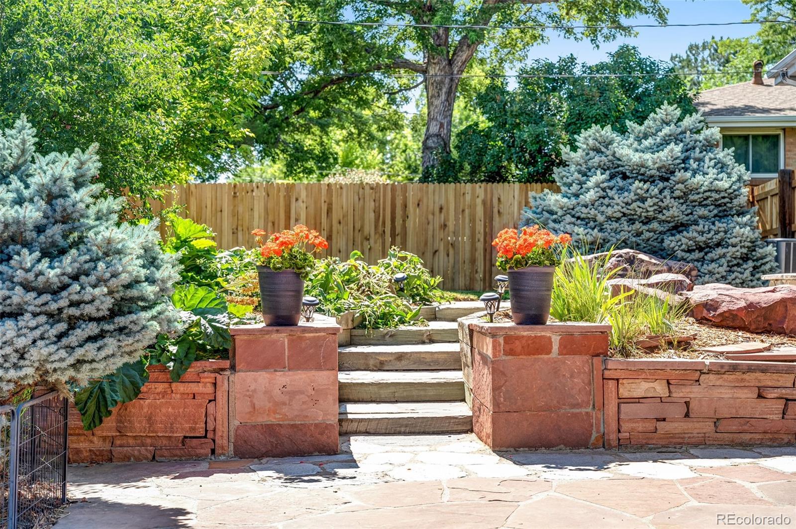 4660 E Briarwood Place