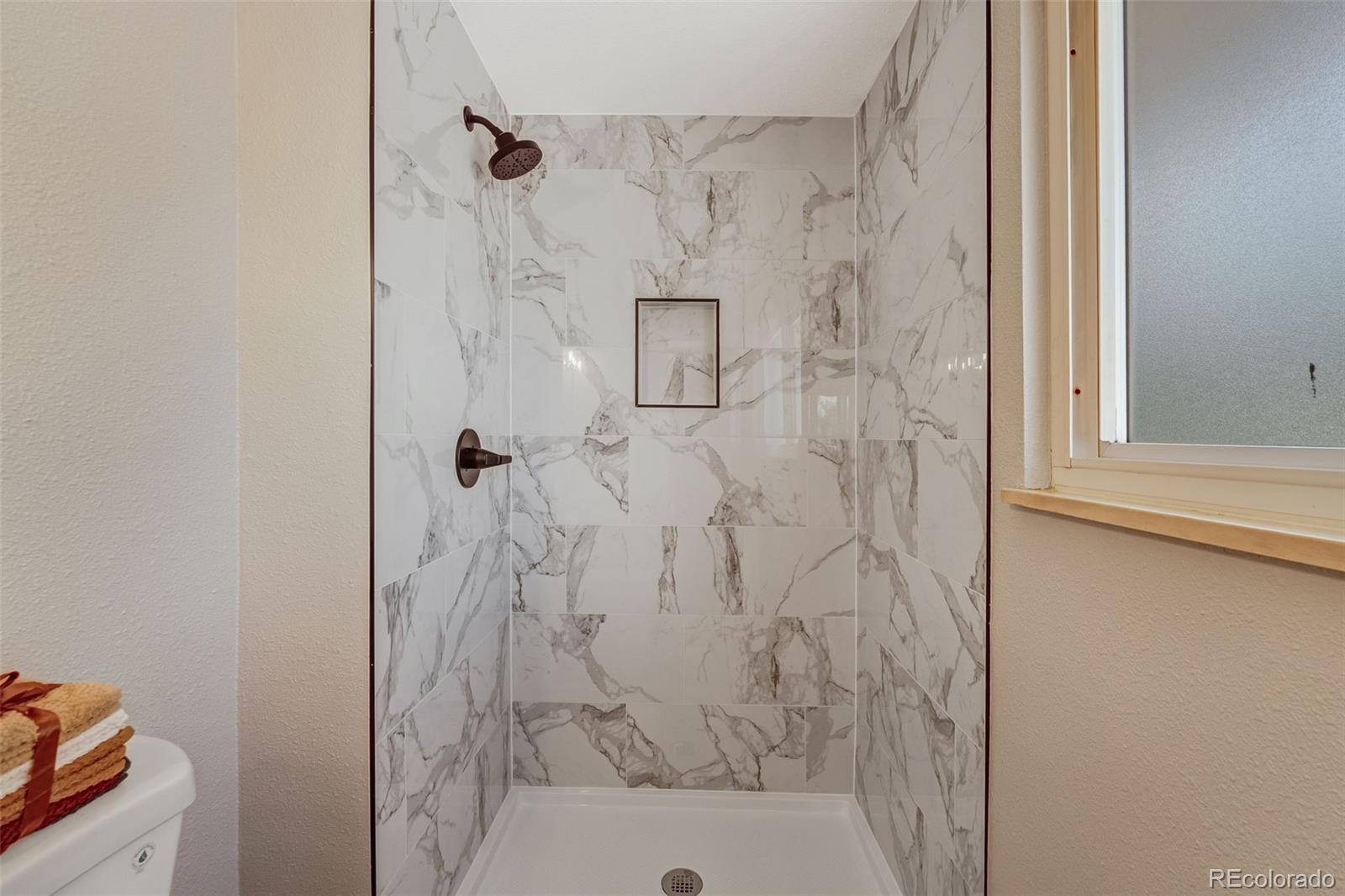 4660 E Briarwood Place