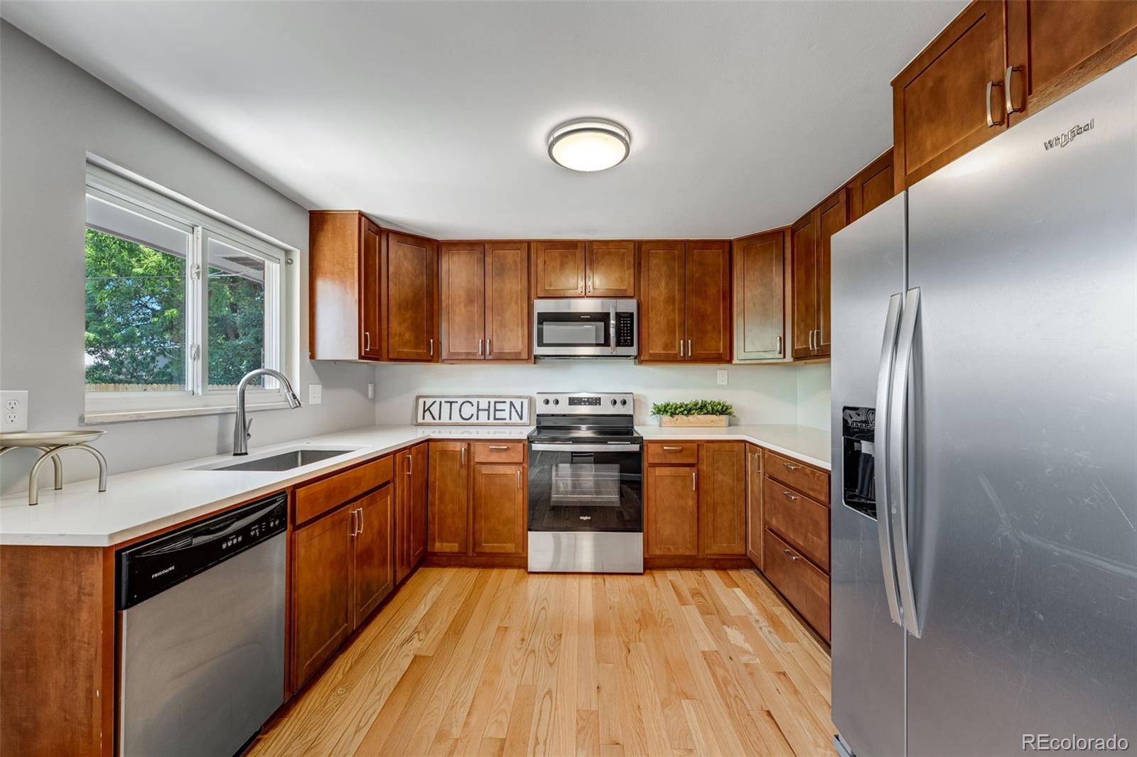 4660 E Briarwood Place