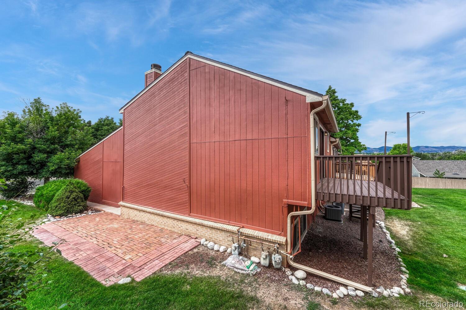 2949 W Rowland Place