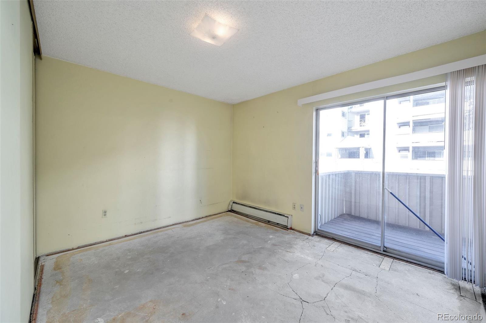 4110 Hale Parkway Unit: 2J