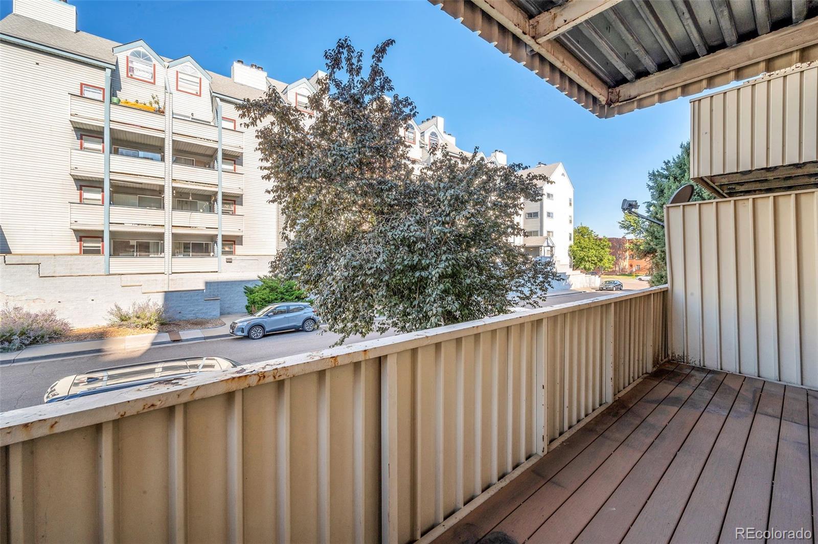 4110 Hale Parkway Unit: 2J