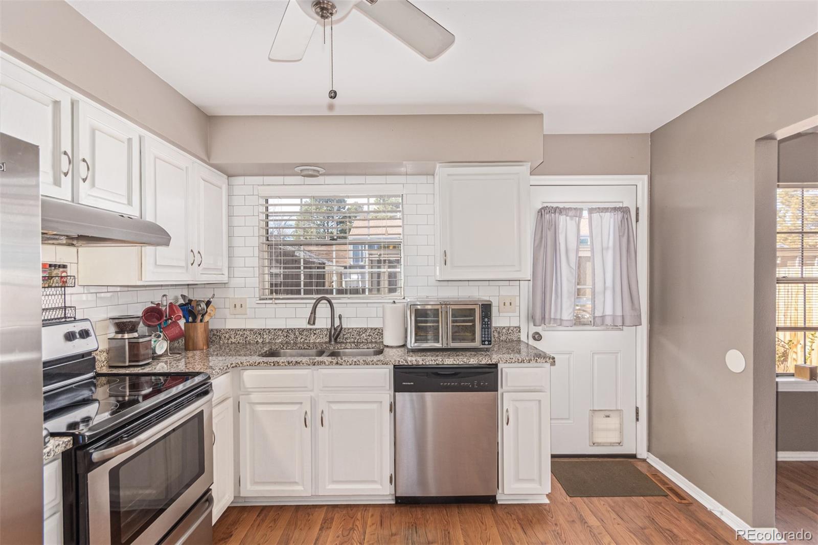 2668 E Fremont Place
