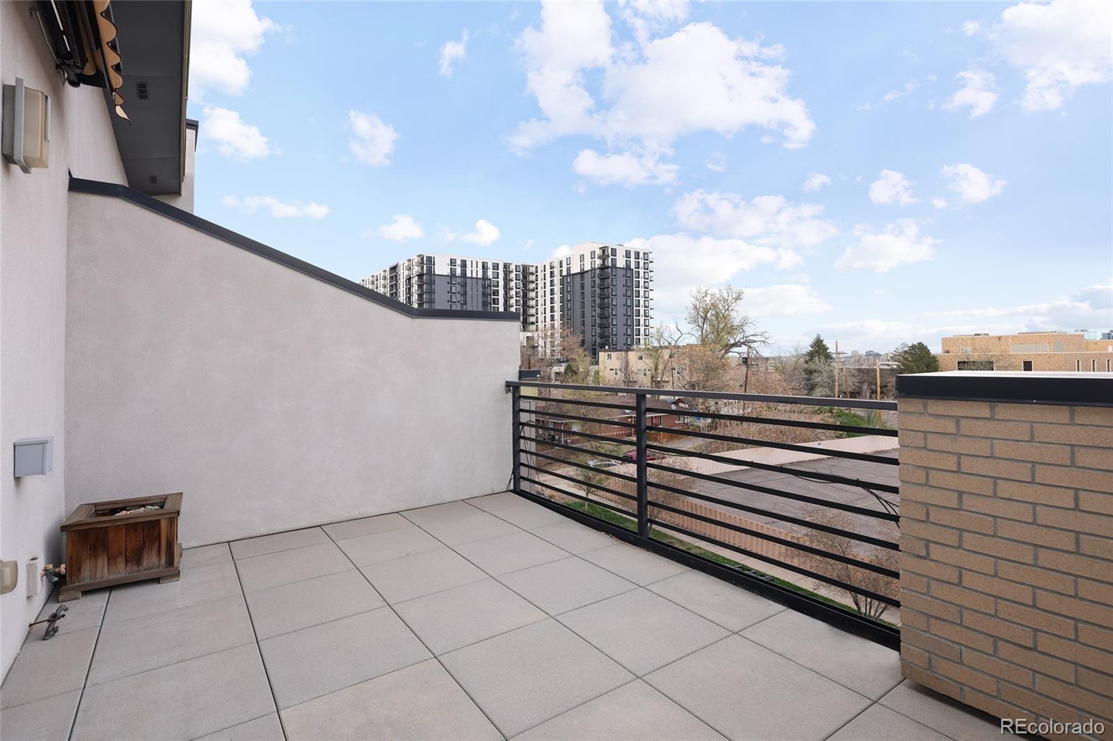 2511 Bryant Street