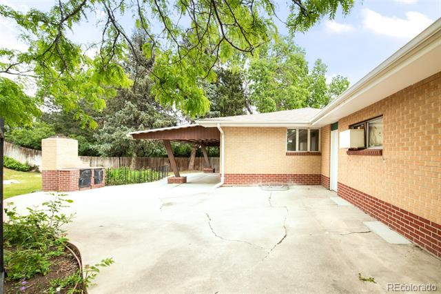 5099 S Linden Drive
