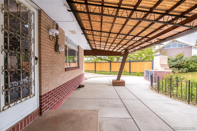 5099 S Linden Drive