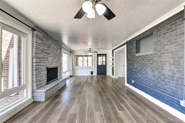 1621 Phoenix Court