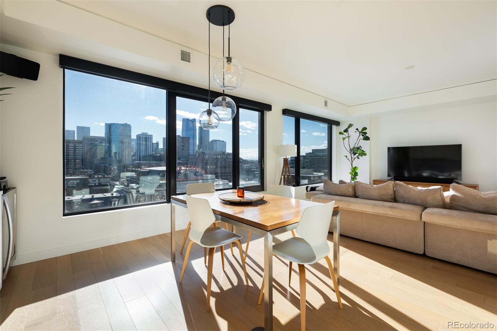 1750 Wewatta Street Unit: 1002