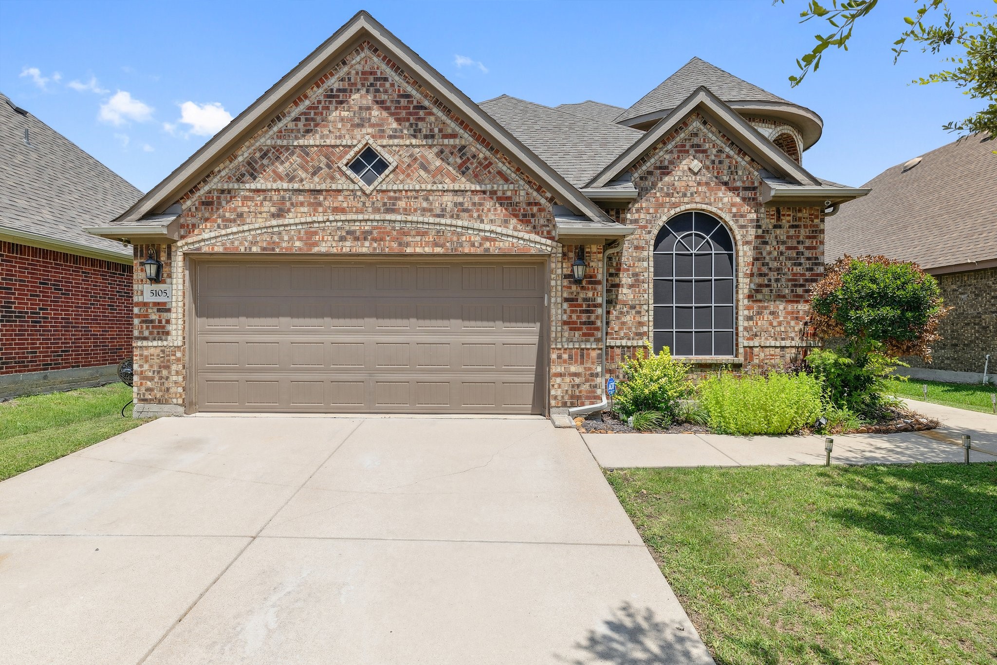5105 Agave Way