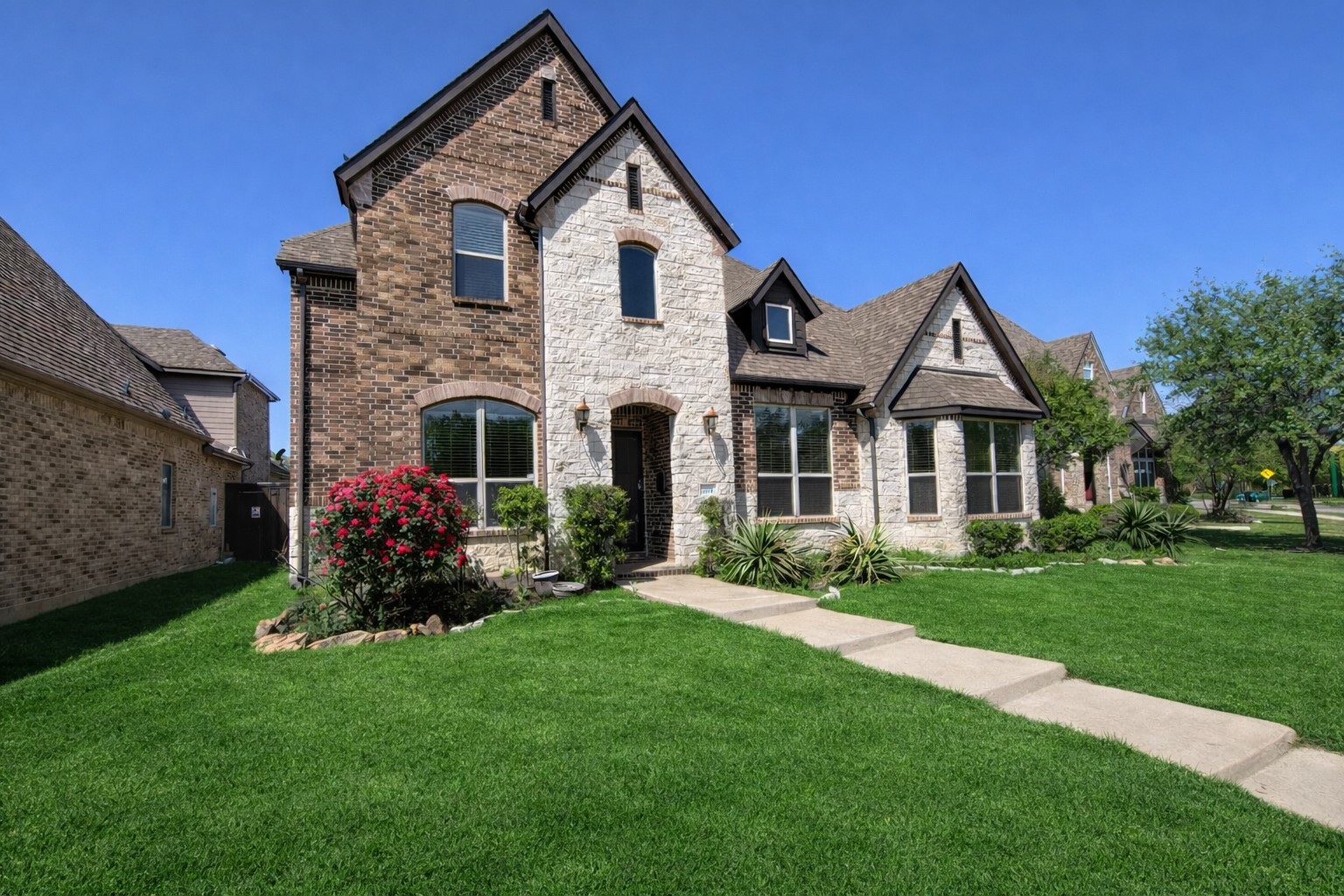 1304 Damsel Caitlyn Drive