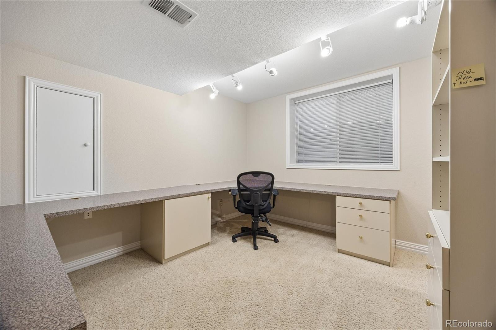 1011 S Valentia Street Unit: 20