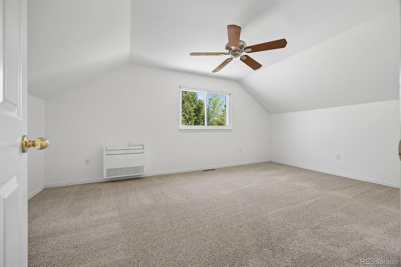 1011 S Valentia Street Unit: 20