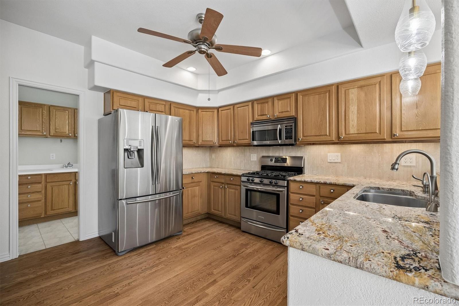 1011 S Valentia Street Unit: 20