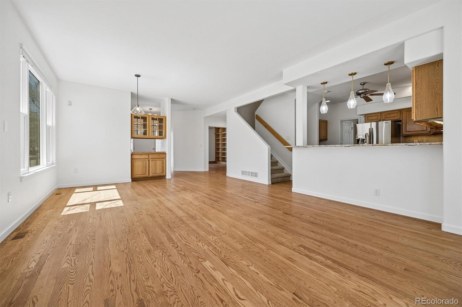 1011 S Valentia Street Unit: 20