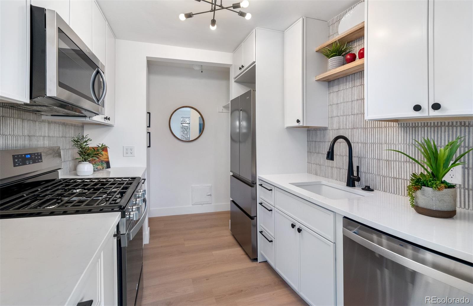 1175 N Emerson Street Unit: 212