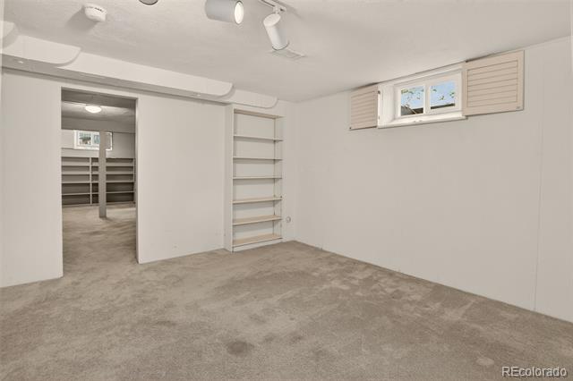 24 N Ash Street