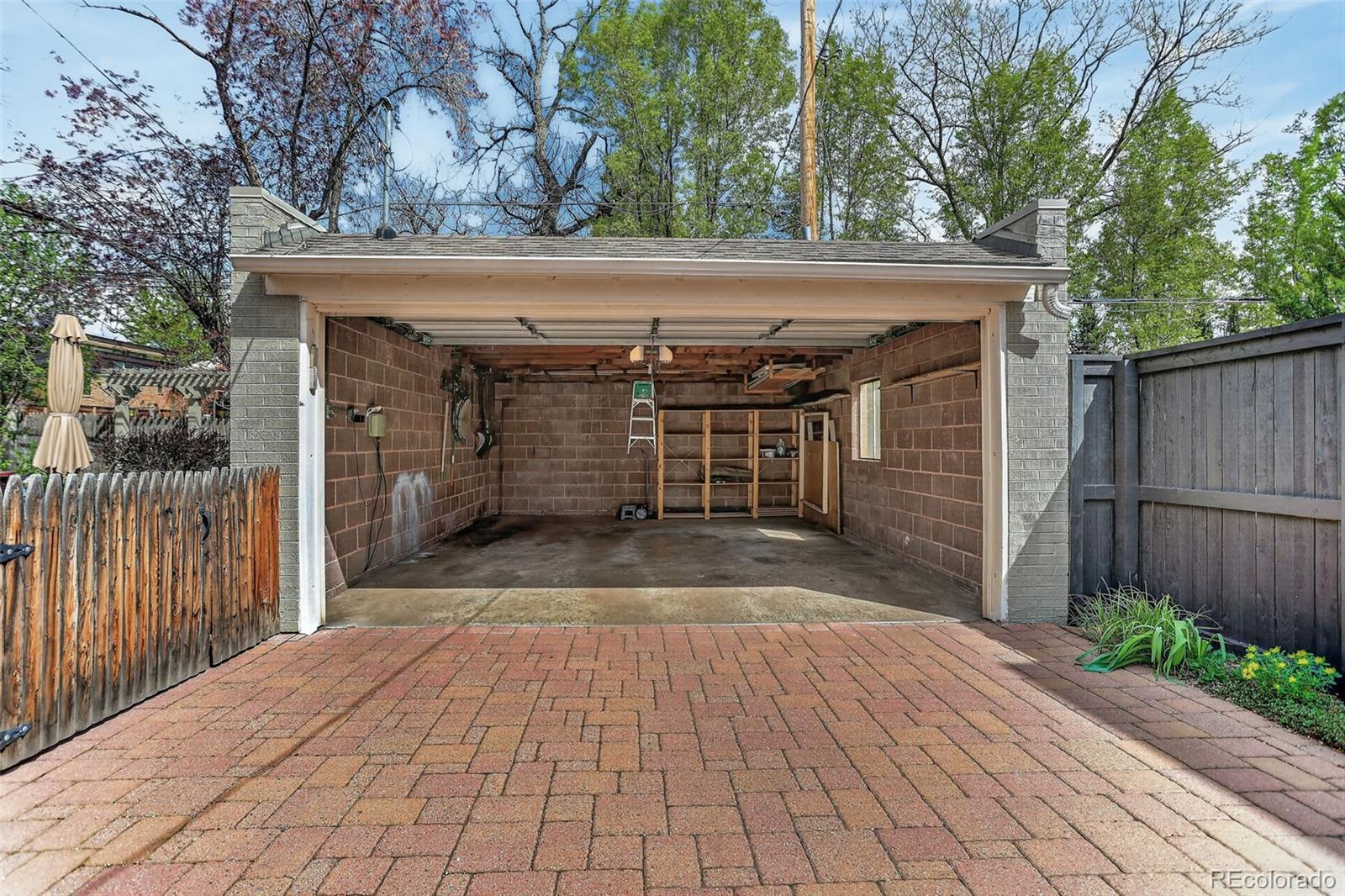 24 N Ash Street