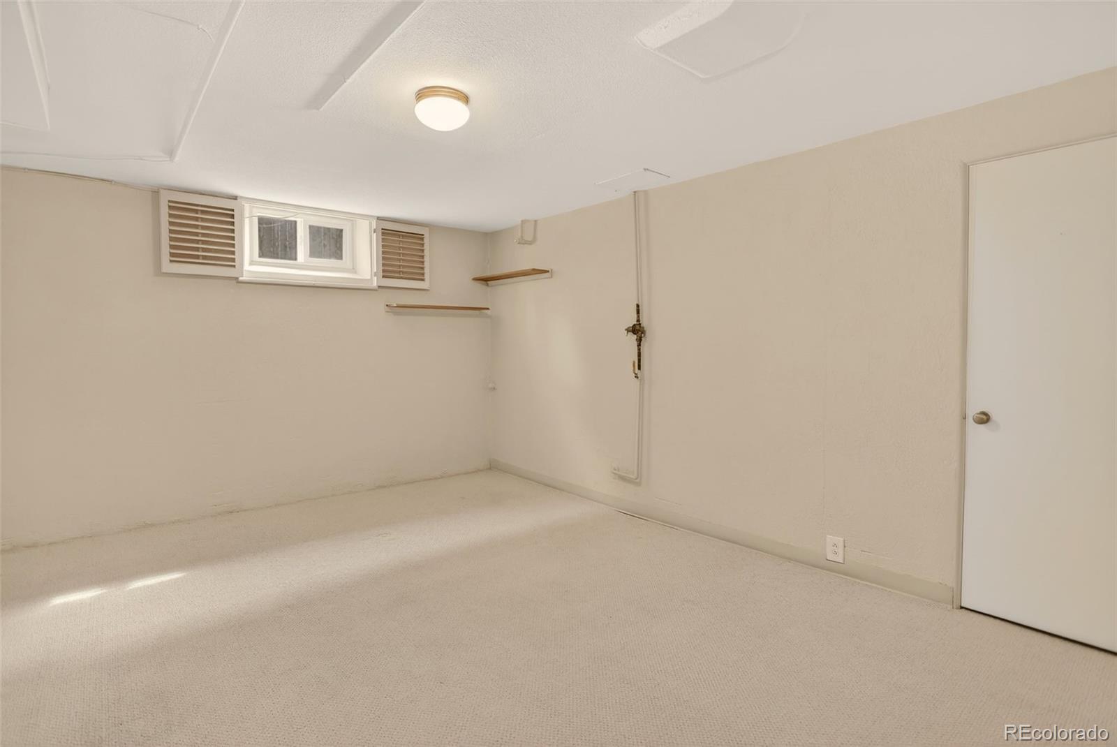24 N Ash Street