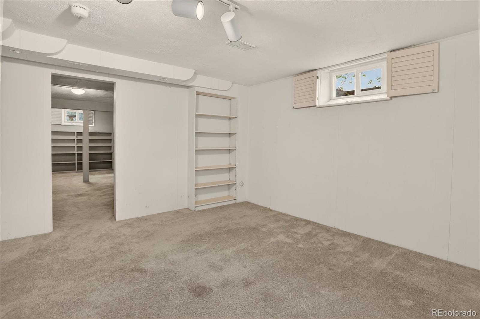 24 N Ash Street