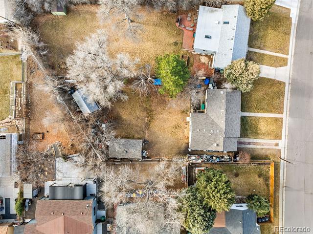 4770 E Amherst