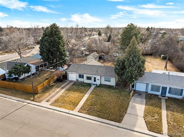 4770 E Amherst