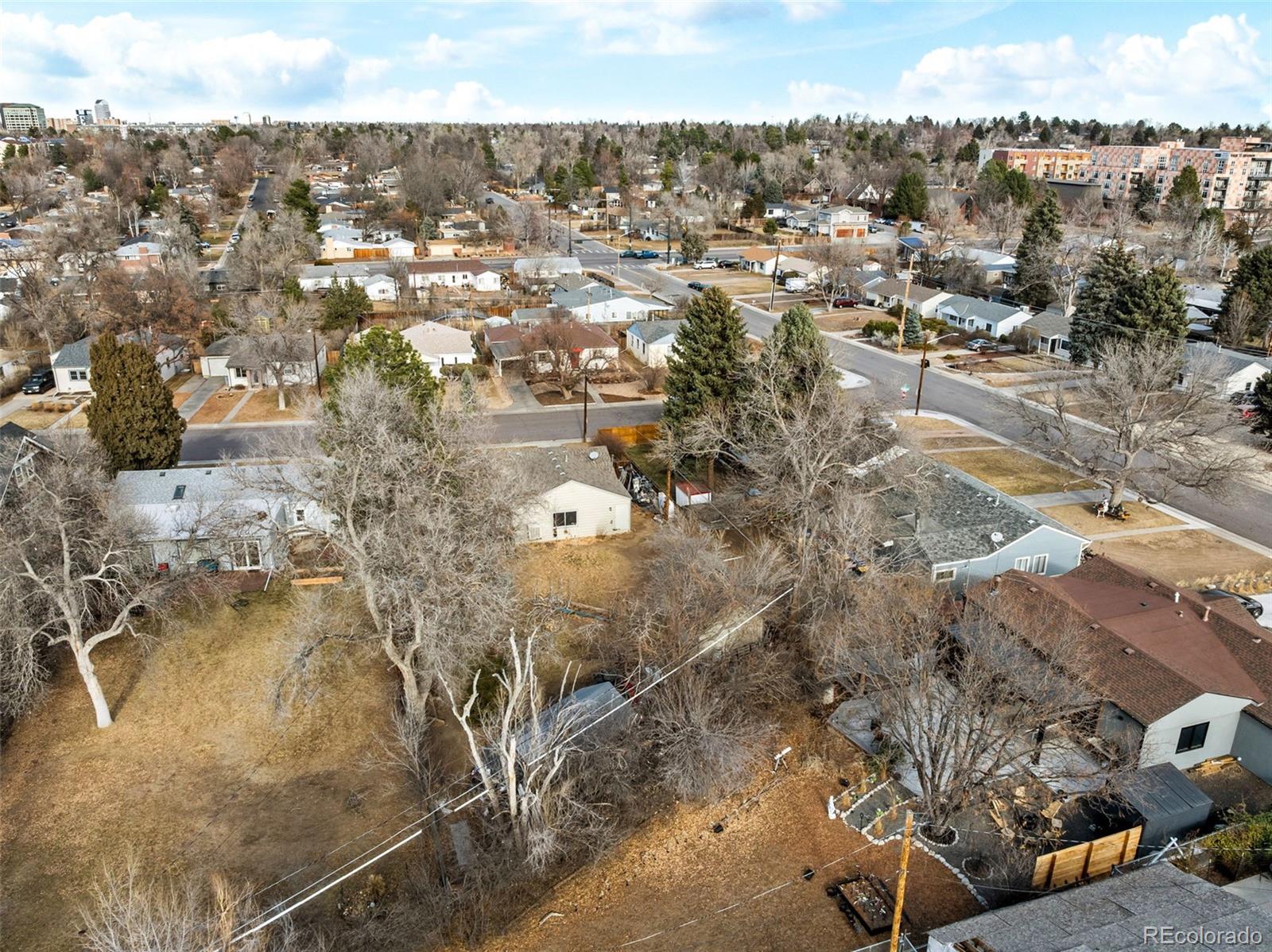 4770 E Amherst Avenue