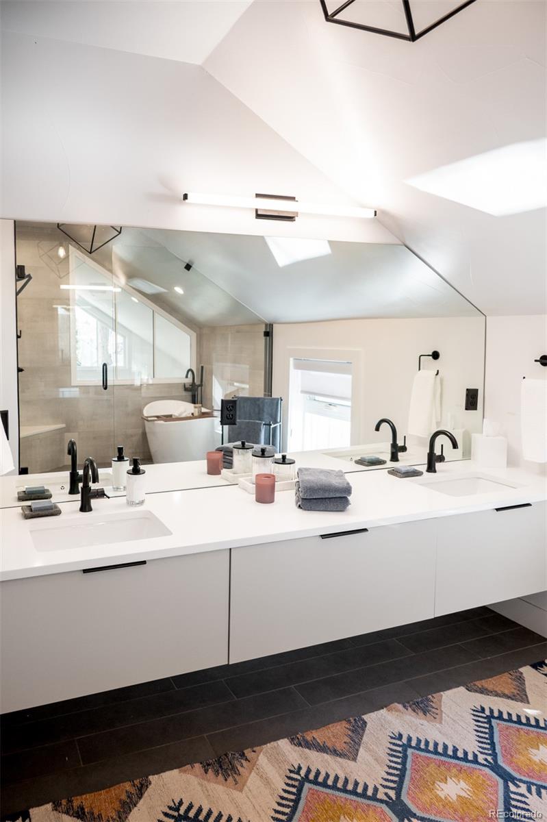 2490 S Garfield Street