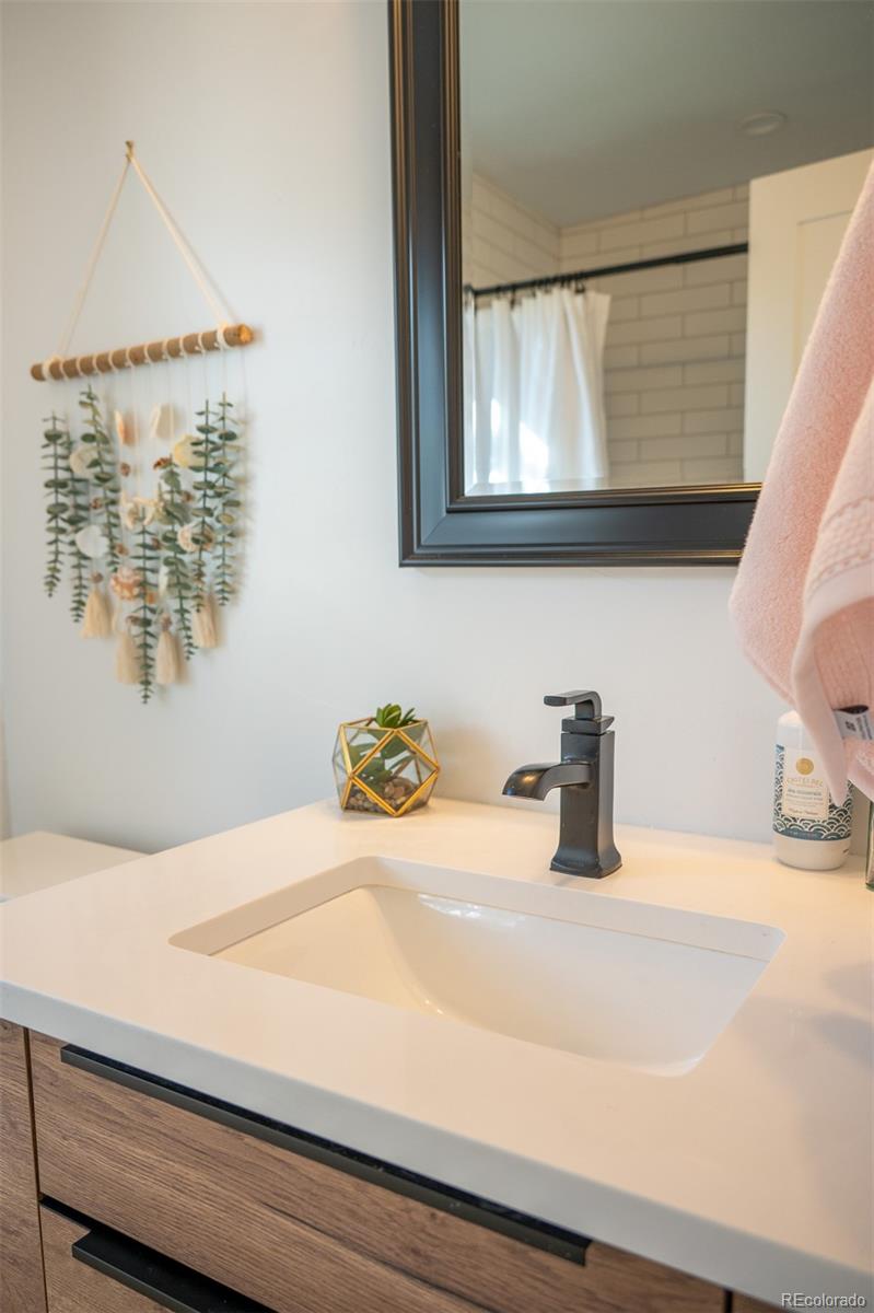 2490 S Garfield Street