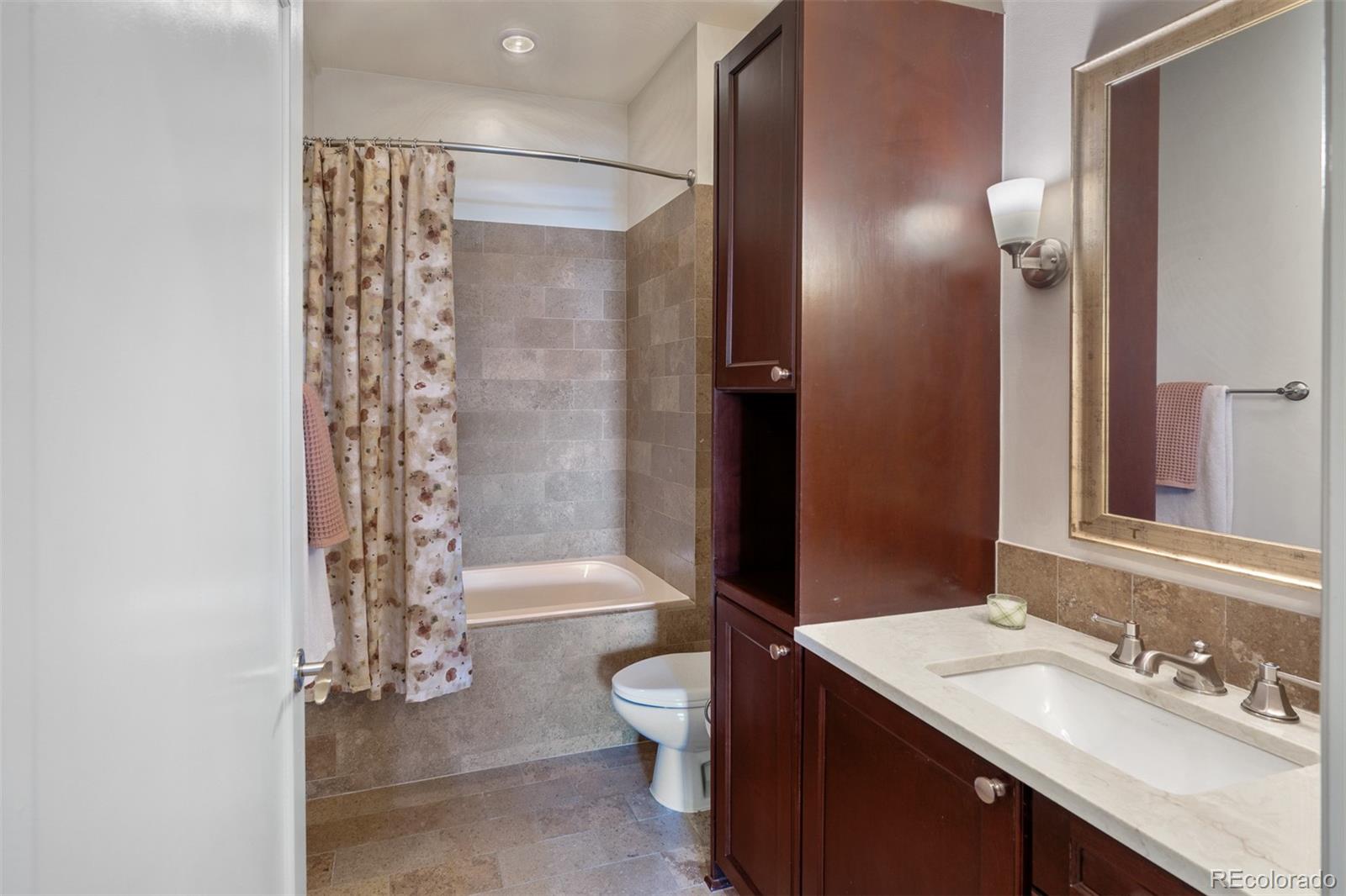 5455 Landmark Place Unit: 809