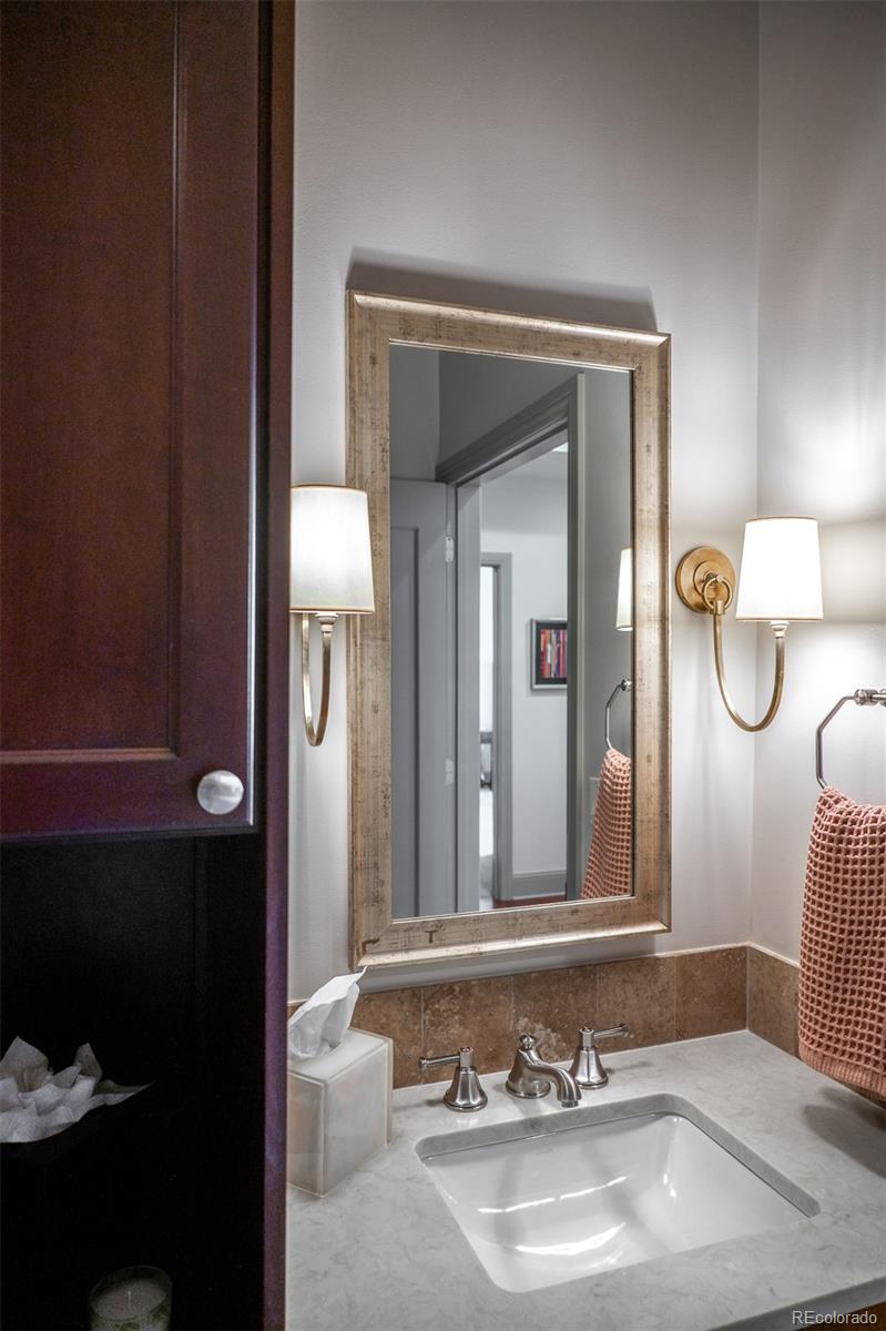 5455 Landmark Place Unit: 809