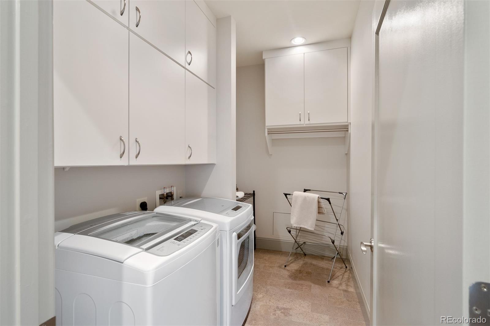 5455 Landmark Place Unit: 809