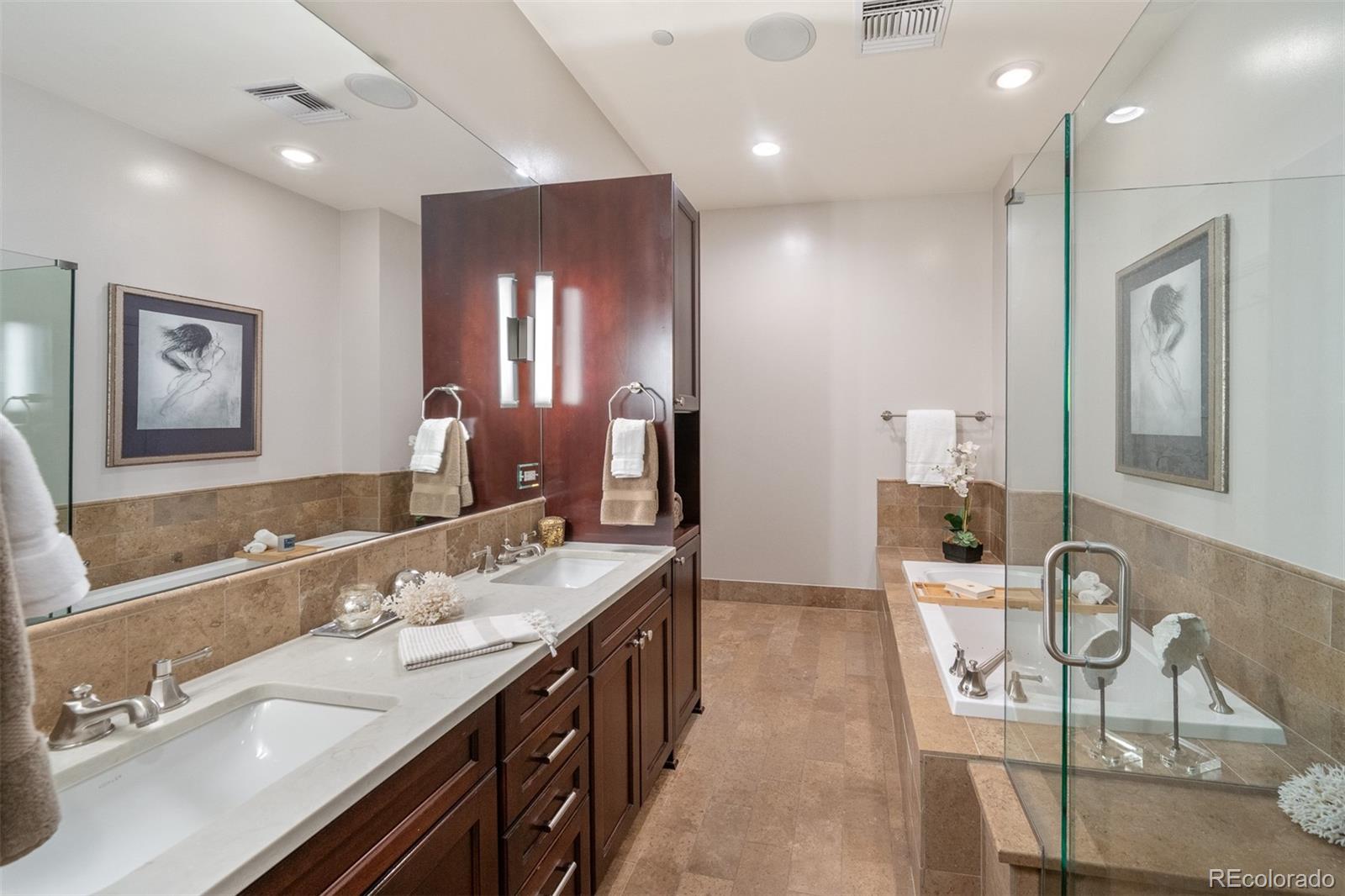 5455 Landmark Place Unit: 809