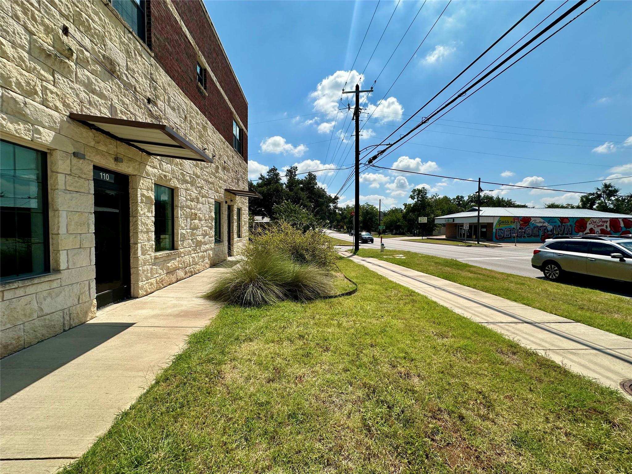 609 E University Ave # 110