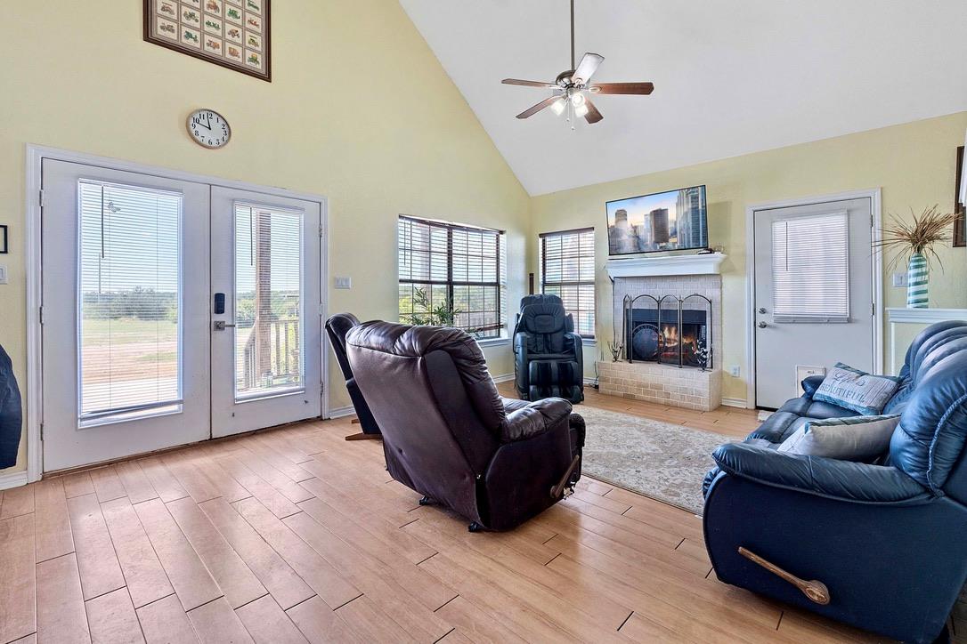 397 Private Road 3072