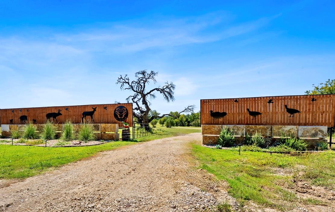 397 Private Road 3072