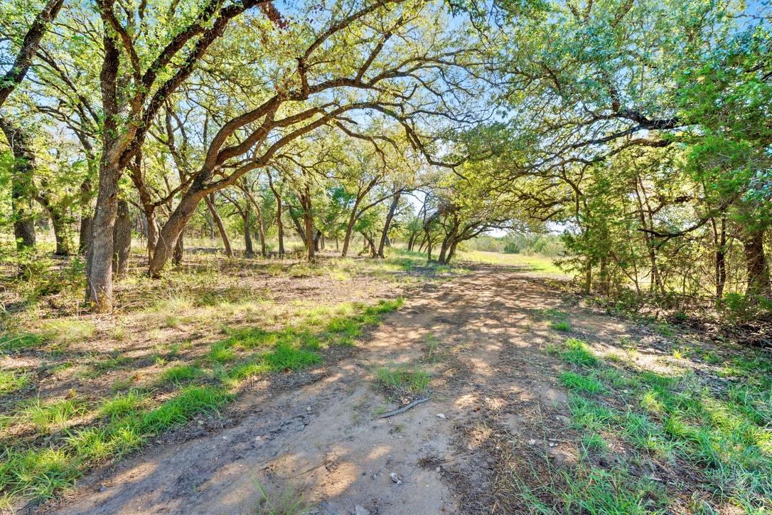 397 Private Road 3072