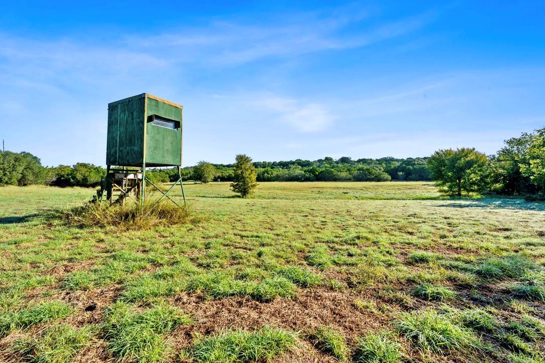 397 Private Road 3072