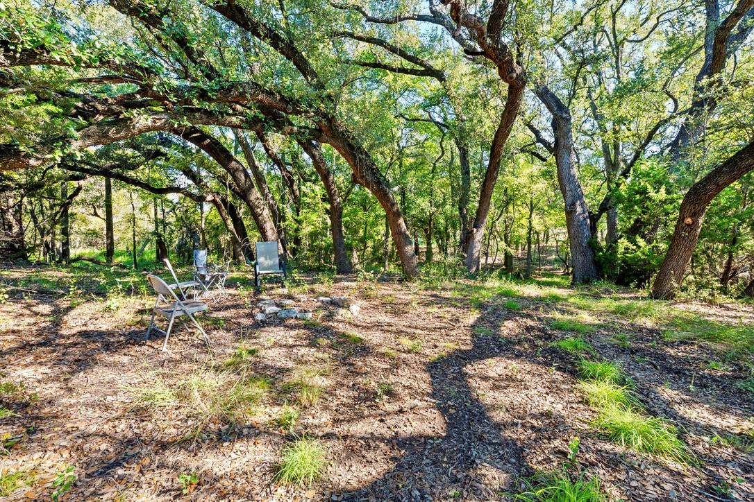 397 Private Road 3072