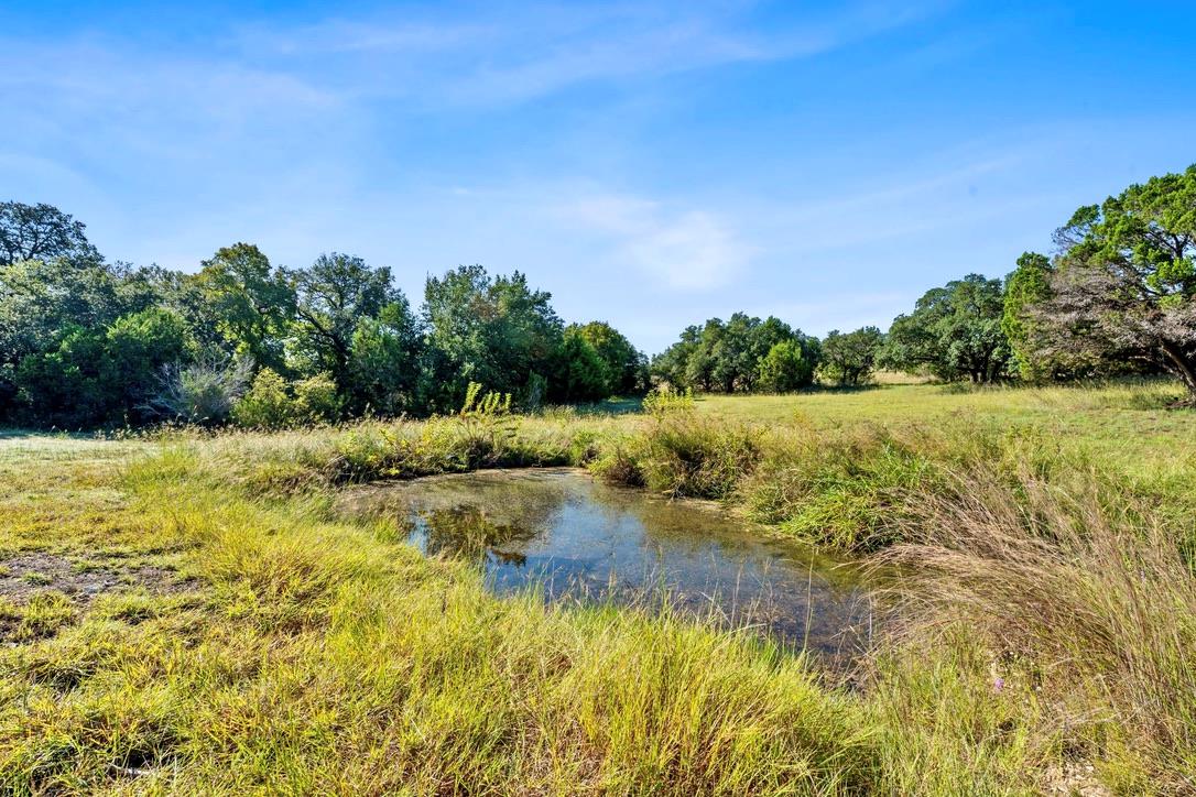 397 Private Road 3072